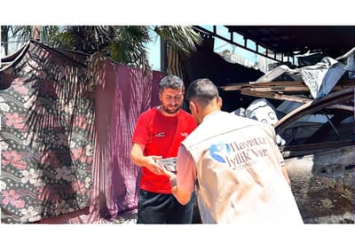 Gazze'de Sıcak Yemek Dağıtımlarımız Devam Ediyor - Görsel 3