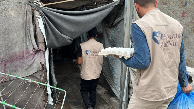 Gazze’de Hava Saldırısında Evini Kaybeden Ailemize İnsani Yardım - Görsel 6